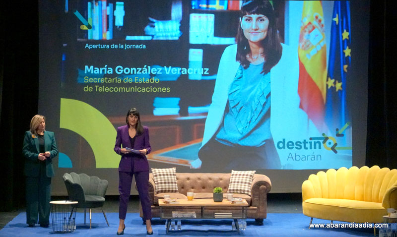El evento ha sido inaugurado por la secretaria de Estado de Telecomunicaciones, María González Veracruz