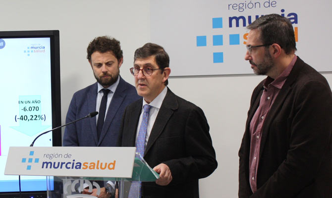 El consejero de Sanidad este domingo