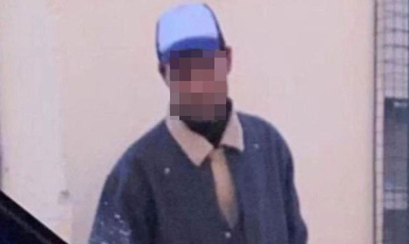La alarma social llevó a los vecinos a compartir una fotografía del acusado a través de las redes sociales