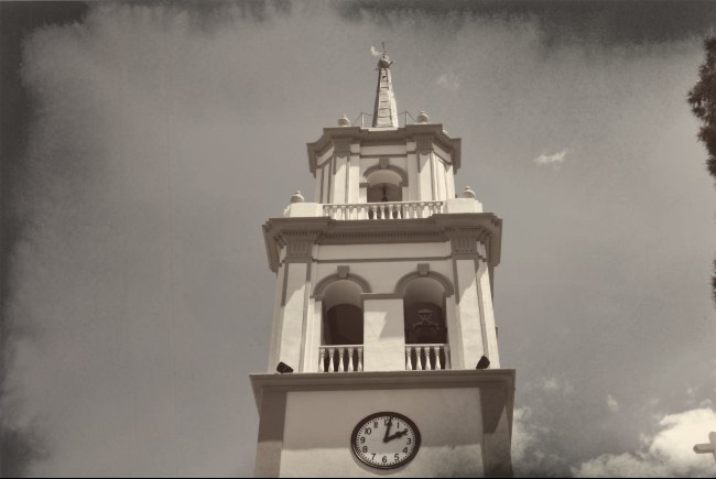 El reloj marca las 2
