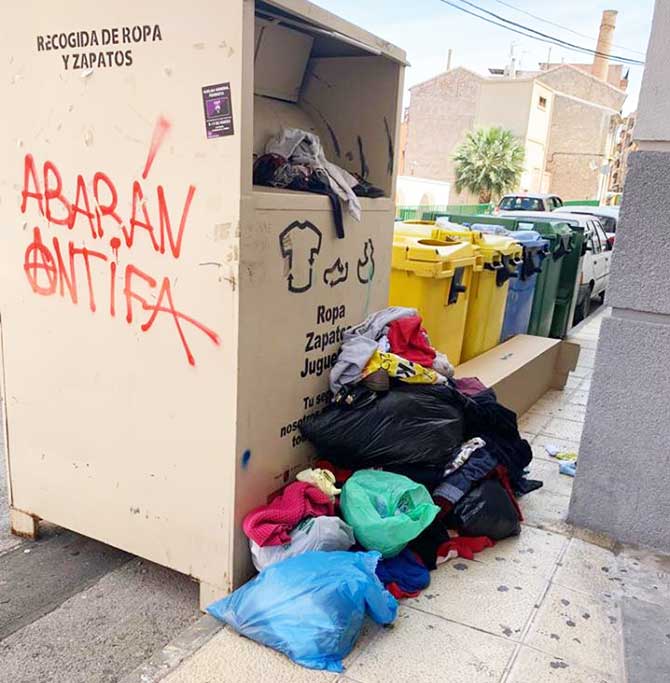 Punto de recogida en la calle David Templado