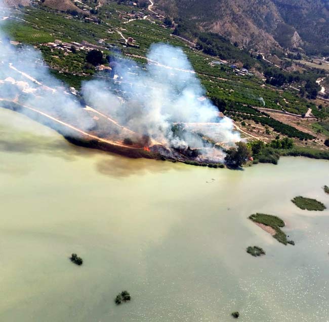 Vista aérea de la extensión del fuego