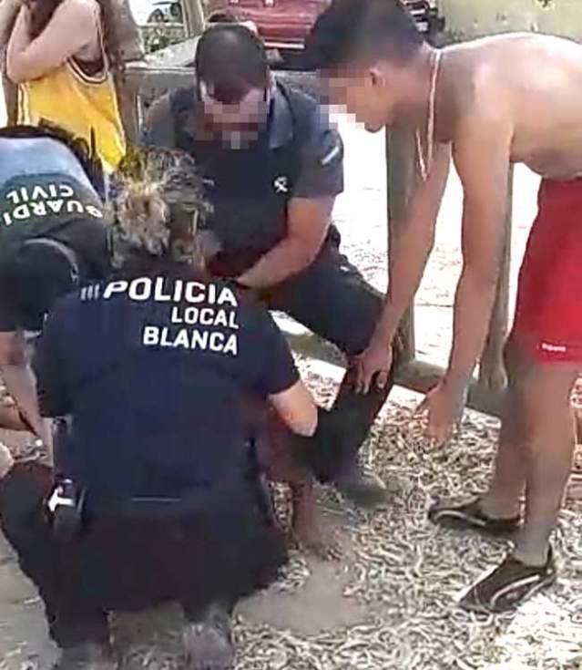 Un momento de la actuación policial