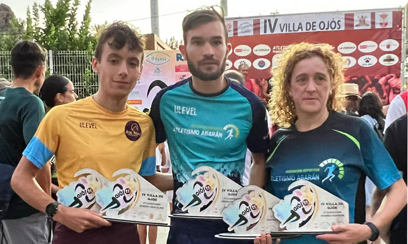 Tres de los atletas destacados en Ojós