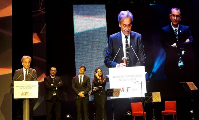 Pedro Cano antes de recoger su premio