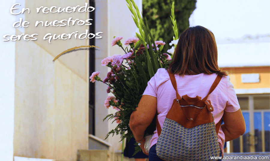 Los vecinos de Abarán honran a sus difuntos en una jornada de emotivos reencuentros