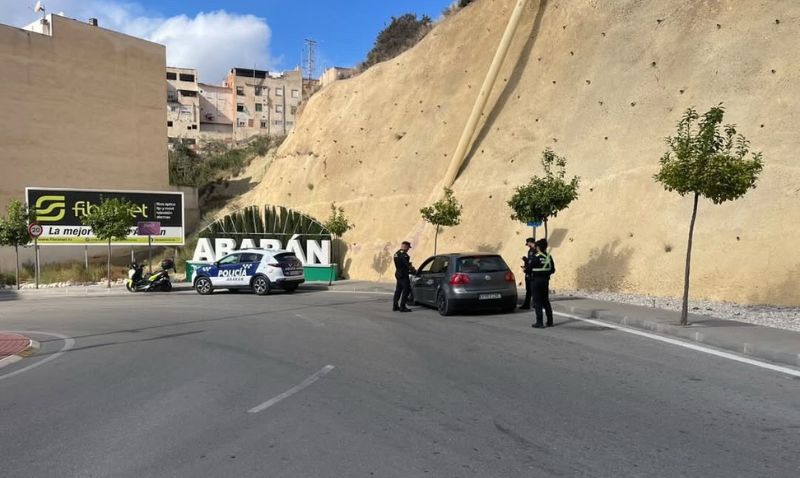 La Policía Local refuerza los controles de tráfico en Abarán para mejorar la seguridad