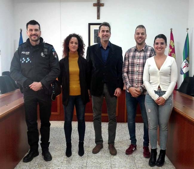 Maria Isabel y Víctor Manuel son los nuevos cabos