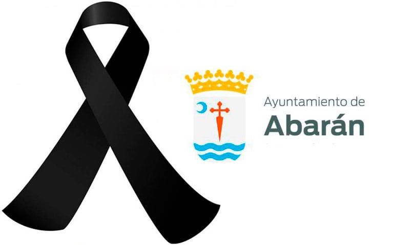 Minuto de silencio en Abarán por las victimas del accidente de tren de Adamuz (Córdoba)