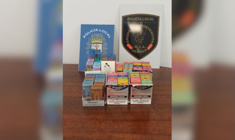 La Policía Local incauta vapers sin certificación en una nueva inspección