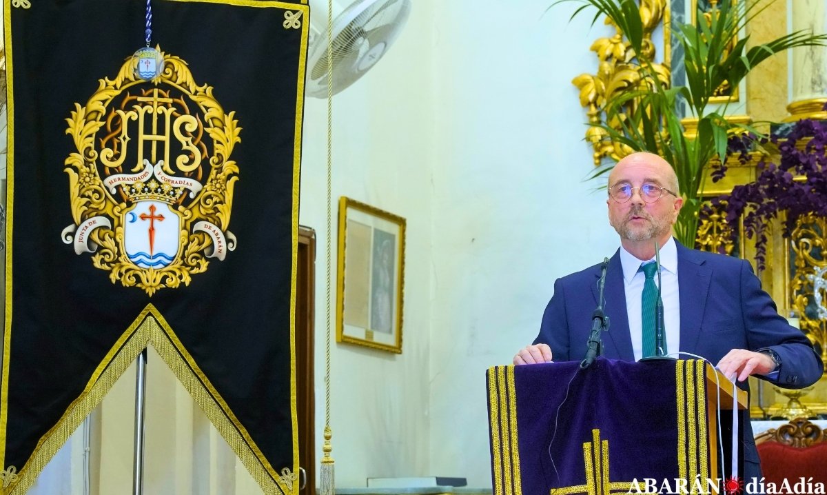 Eduardo Carrasco: «Con devoción que nunca se quebranta, Abarán vive su Semana Santa»