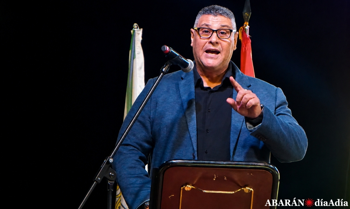 Rafael Torrano: «Estoy orgulloso de poder decir que soy de la barriada Virgen del Oro»