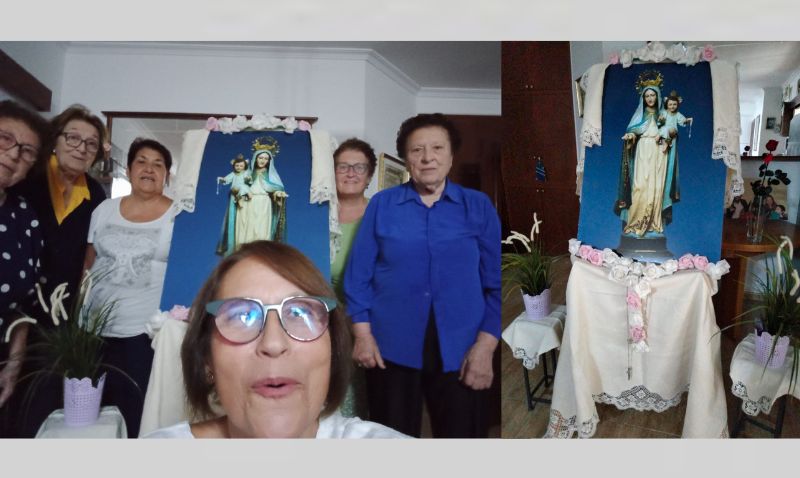 Las vecinas de la calle Rosario de Abarán mantienen su tradición en honor a la Virgen