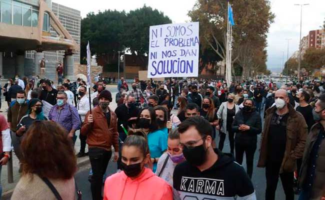 Imagen de la protesta en Cartagena. / PABLO SÁNCHEZ / AGM