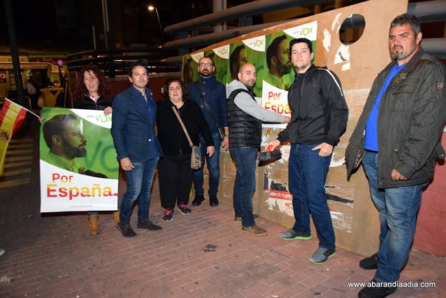 Rafa, segundo por la izquierda
