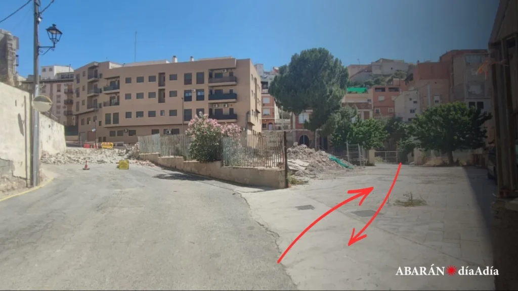 Acceso provisional al Polideportivo Municipal de Abarán (1)