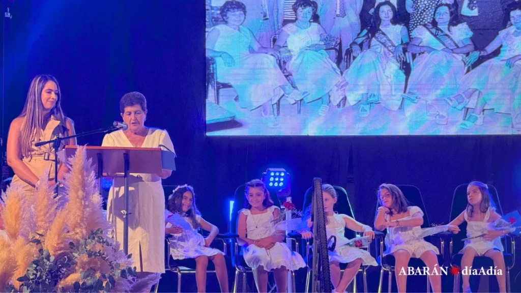 Pregon de Rosario Sanchez Hoya del Campo 2026 (1)