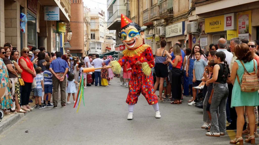 Desfile de Gigantes y Cabezudos Abaran 2026 7